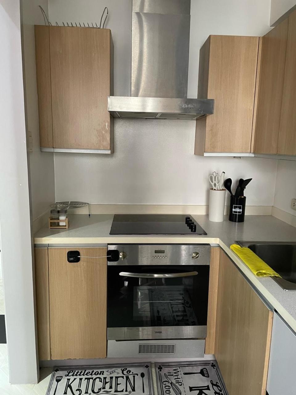تاغويغ Cozy 2-Bedroom At South Of Market Soma Bgc Near Sm Aura, Market! Market! & Bonifacio High Street المظهر الخارجي الصورة