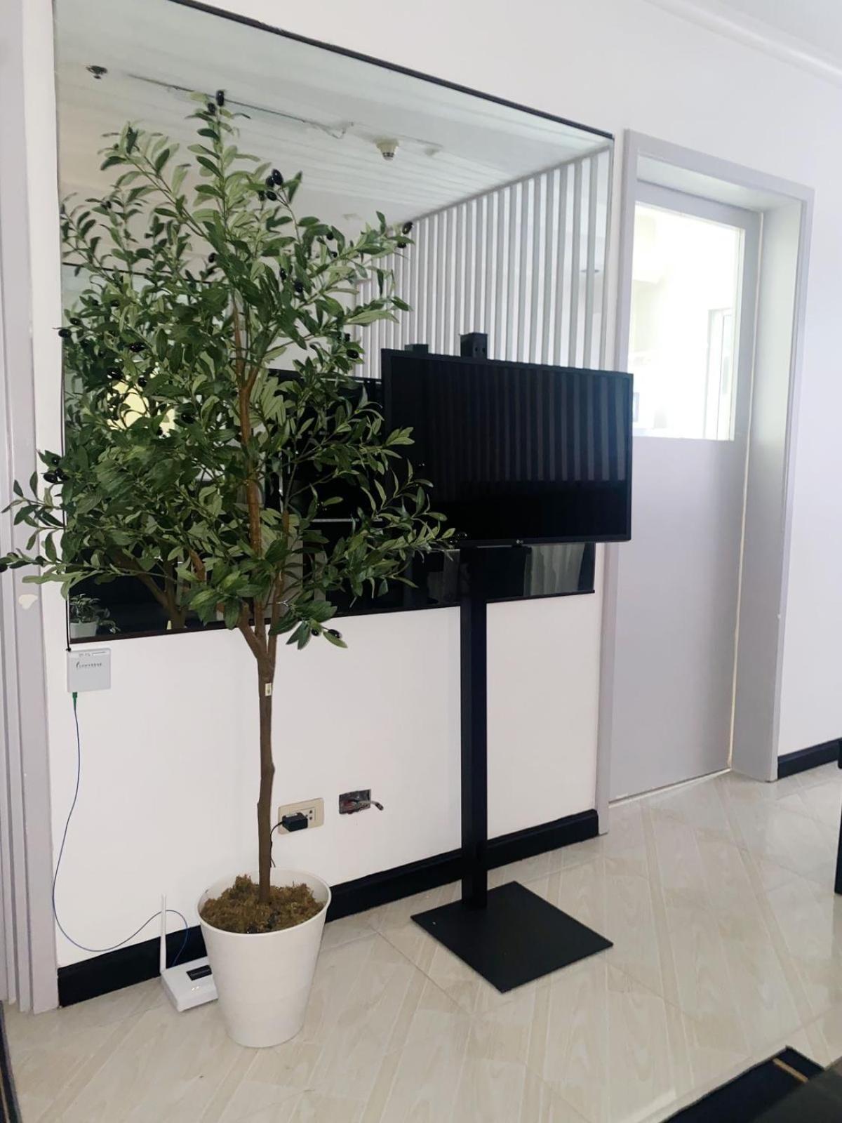 تاغويغ Cozy 2-Bedroom At South Of Market Soma Bgc Near Sm Aura, Market! Market! & Bonifacio High Street المظهر الخارجي الصورة