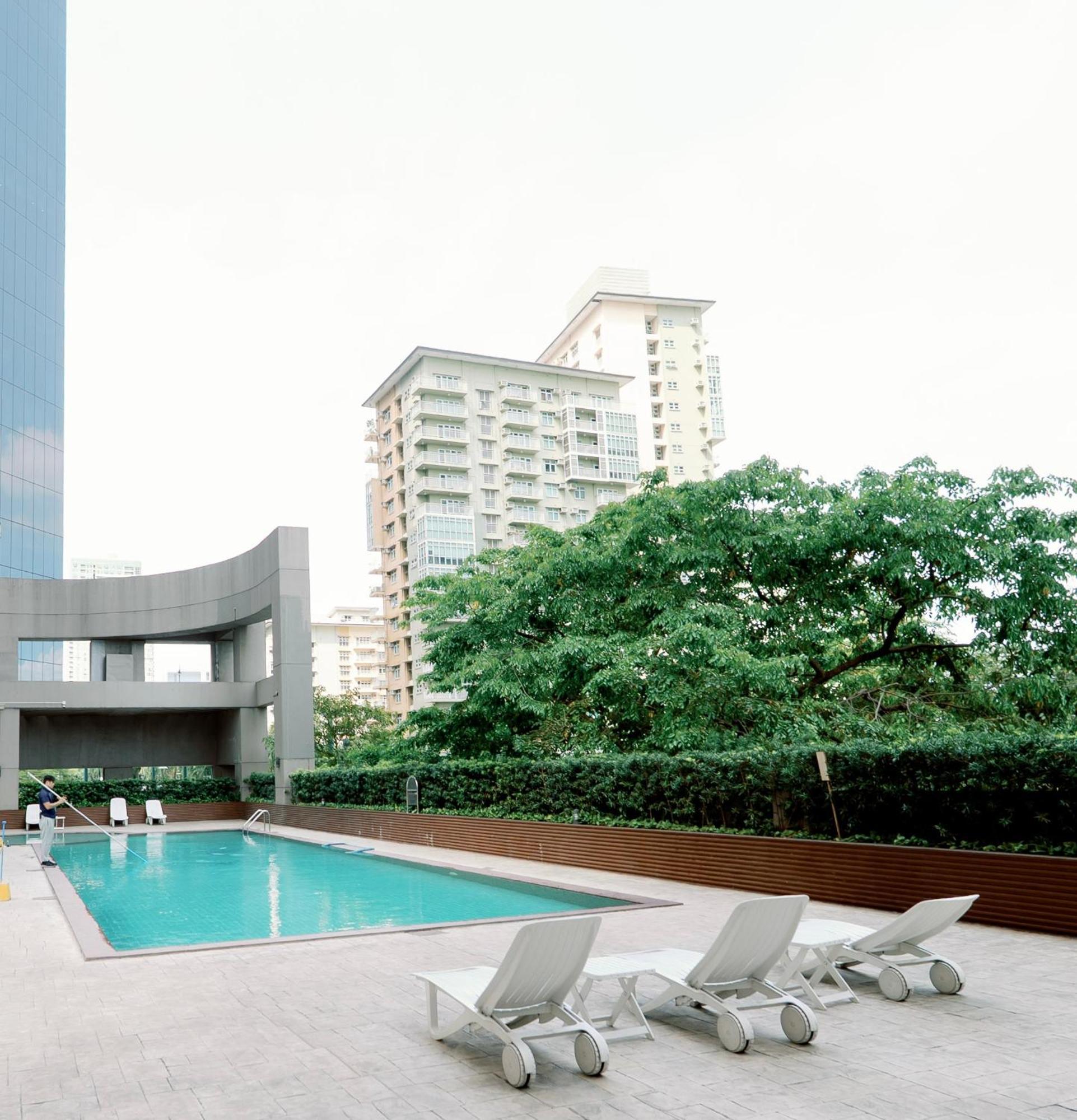تاغويغ Cozy 2-Bedroom At South Of Market Soma Bgc Near Sm Aura, Market! Market! & Bonifacio High Street المظهر الخارجي الصورة